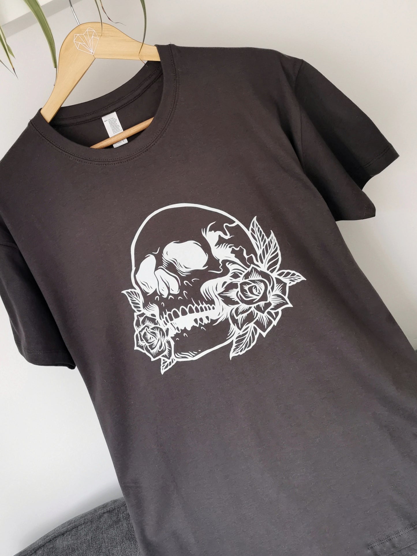 Skull & Roses Mens T-shirt