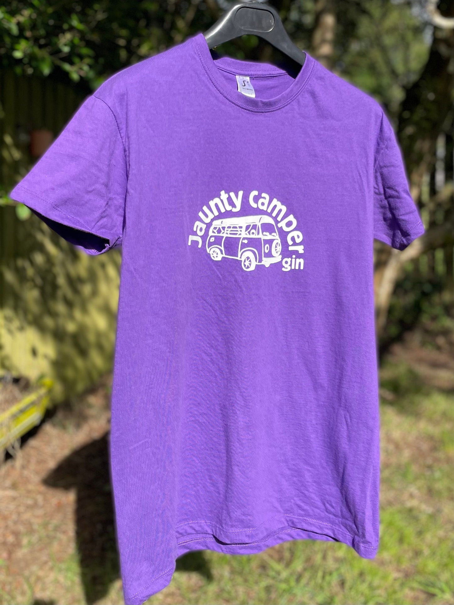 Jaunty Camper Gin T-Shirt