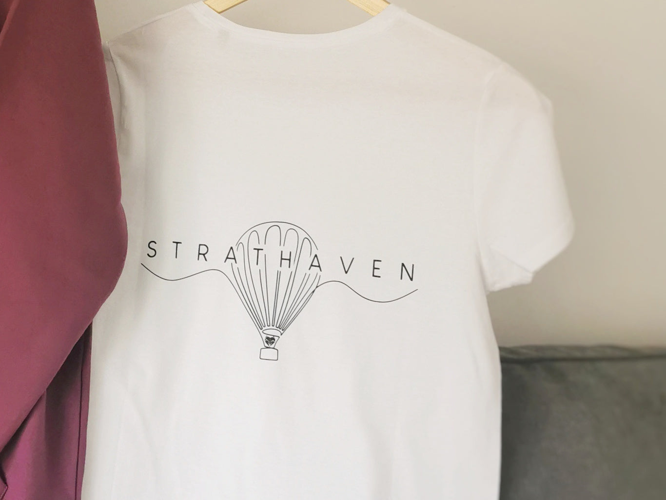 Strathaven Balloon Festival Inspired Adults T-shirt