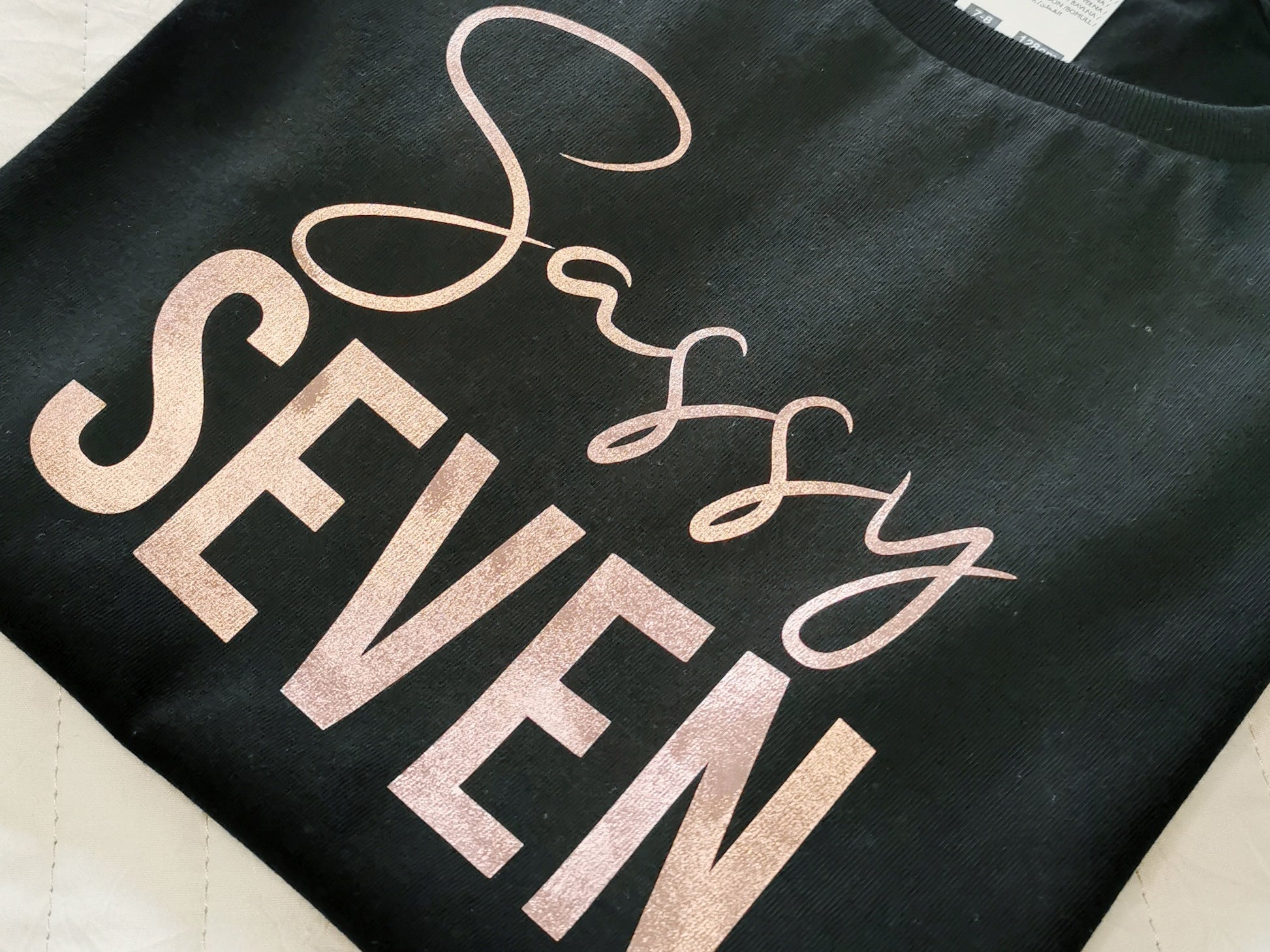 Sassy Seven T-shirt – Personalised clothing made with love – Fox