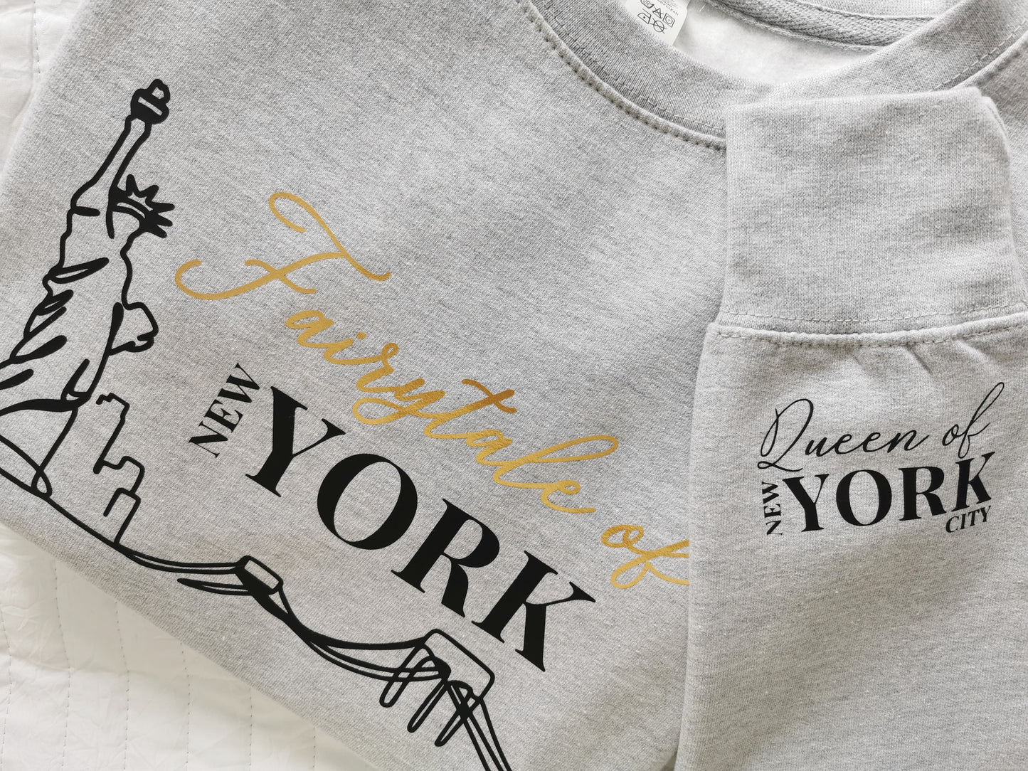 Fairytale of New York Skyline Ladies Sweatshirt