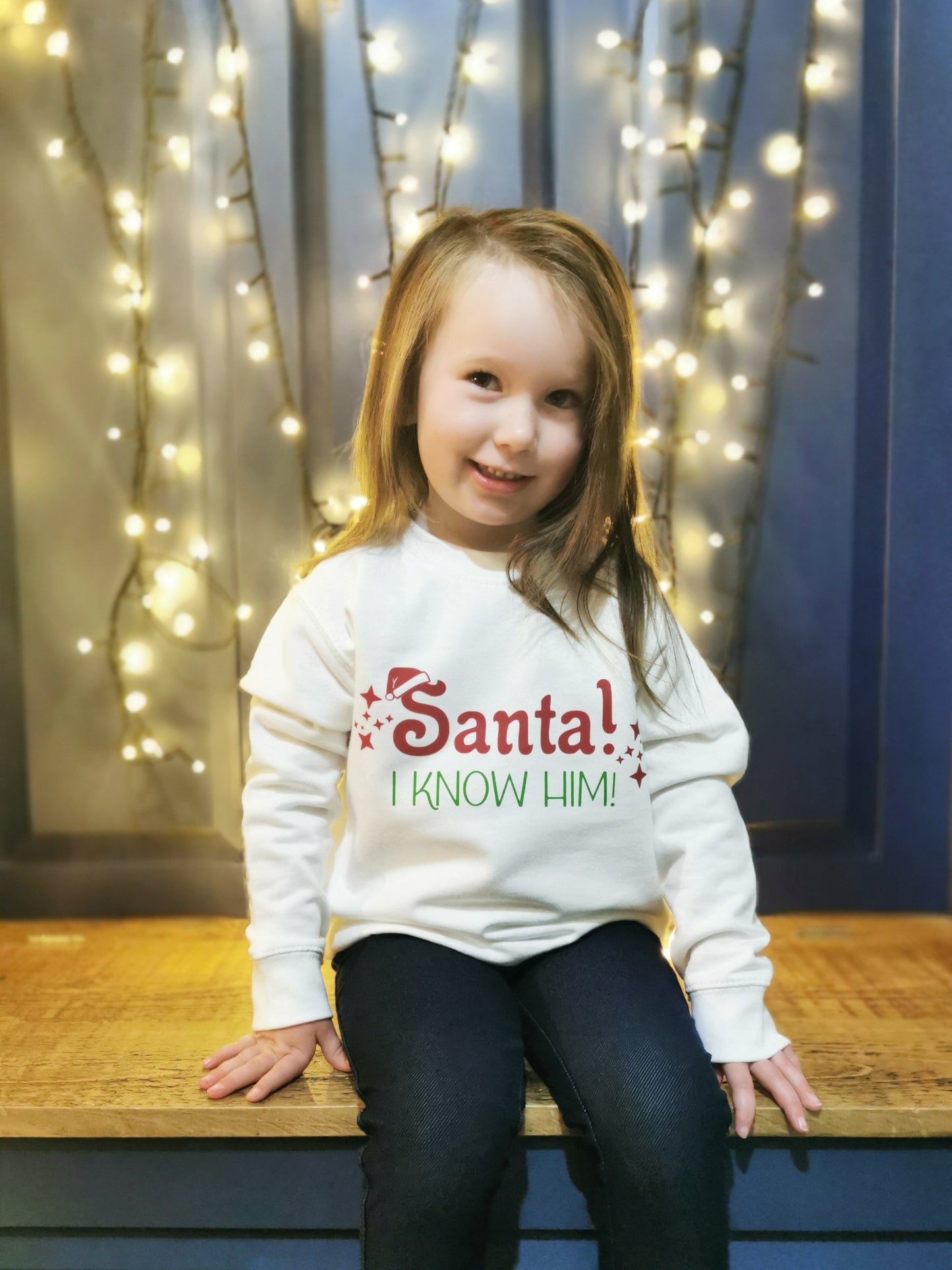 Santa! I know him! Kids Sweatshirt