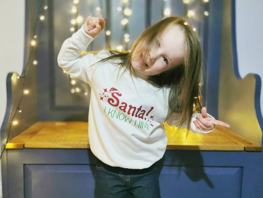 Santa! I know him! Kids Sweatshirt