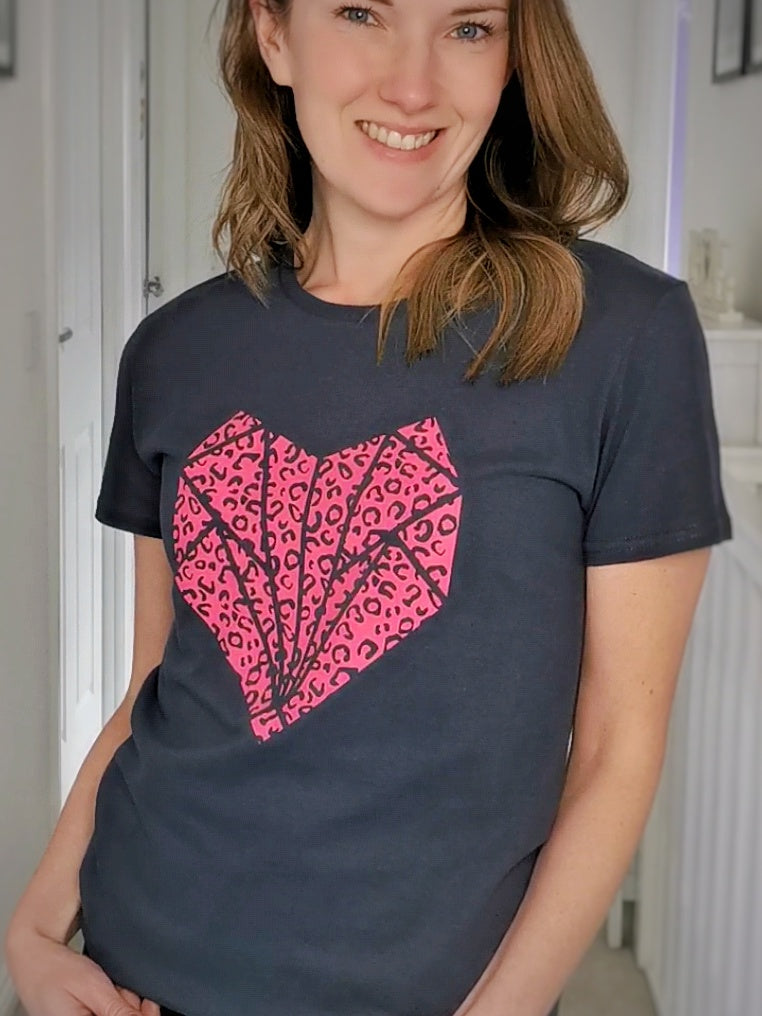 Fox Loves Leopard Print Ladies Grey And Pink T-shirt